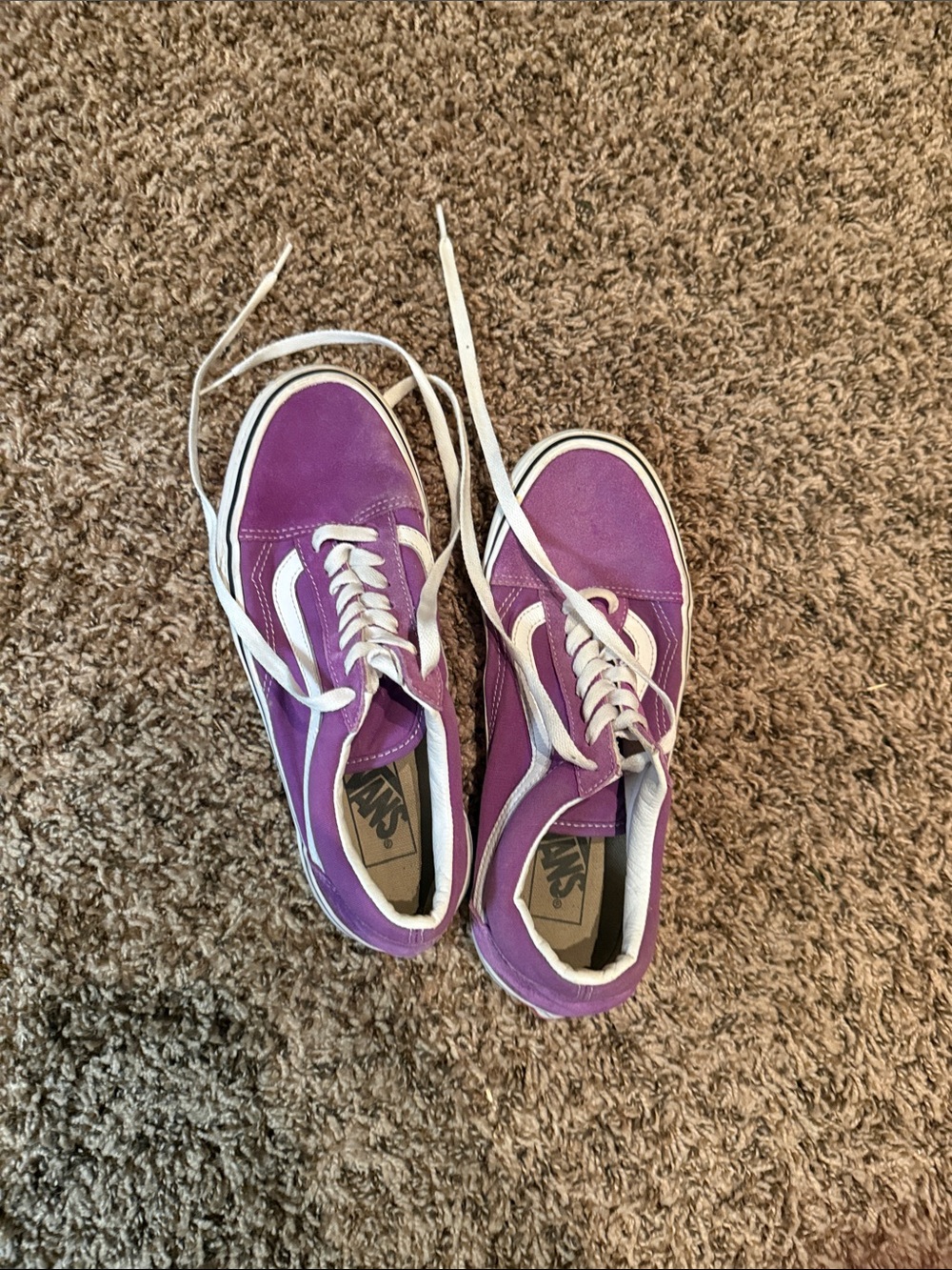 Vans Classic Old Skool Low-Top Sneakers in Purple and White